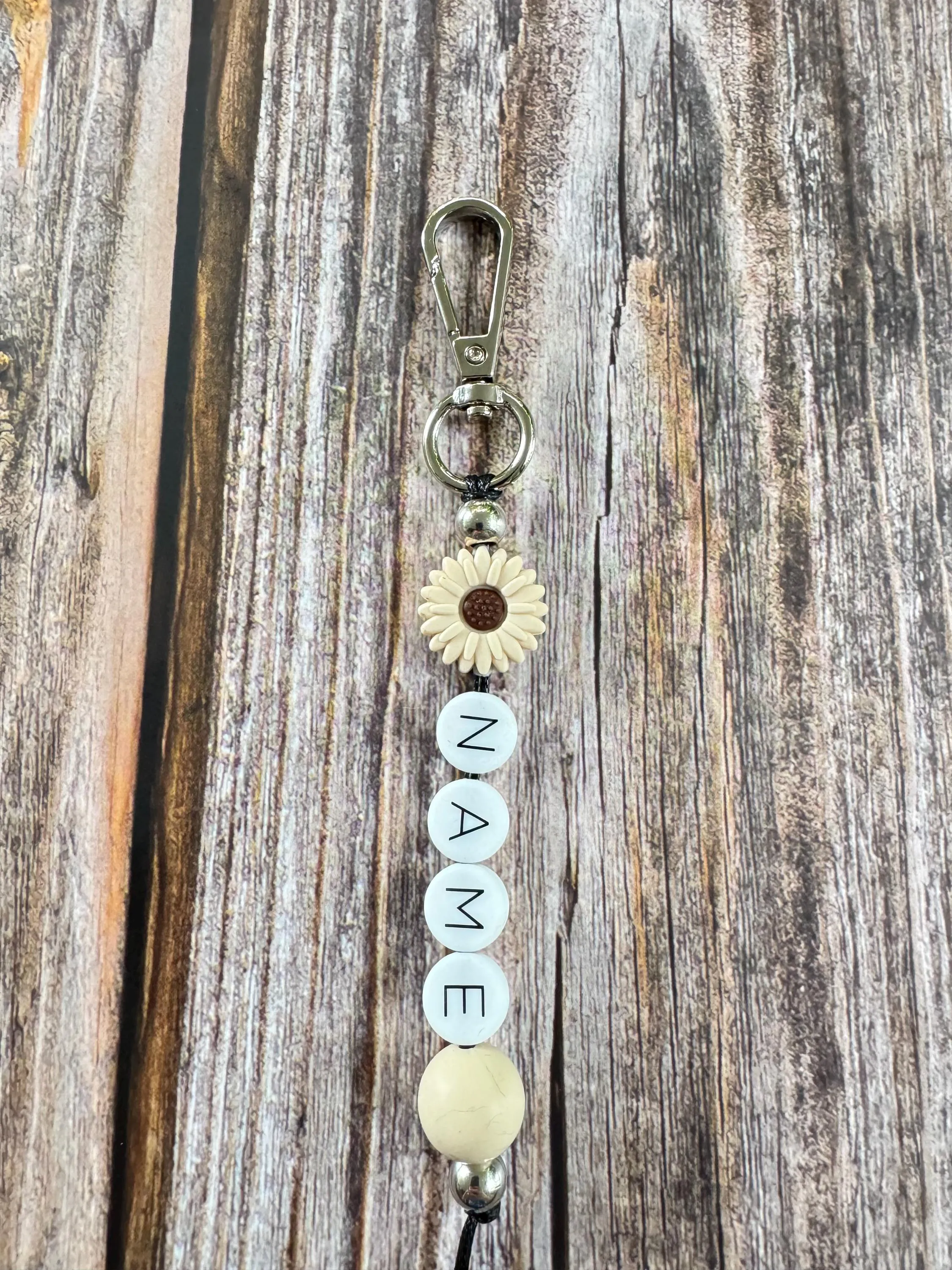 Custom Name Keychain - Daisy Flower Bead & Silicone Letter Beads (5 Options)