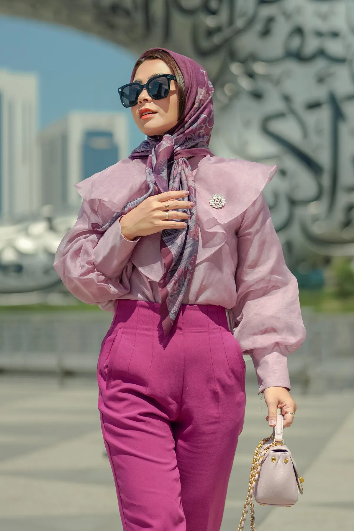 Dubai Voile Square - Magenta