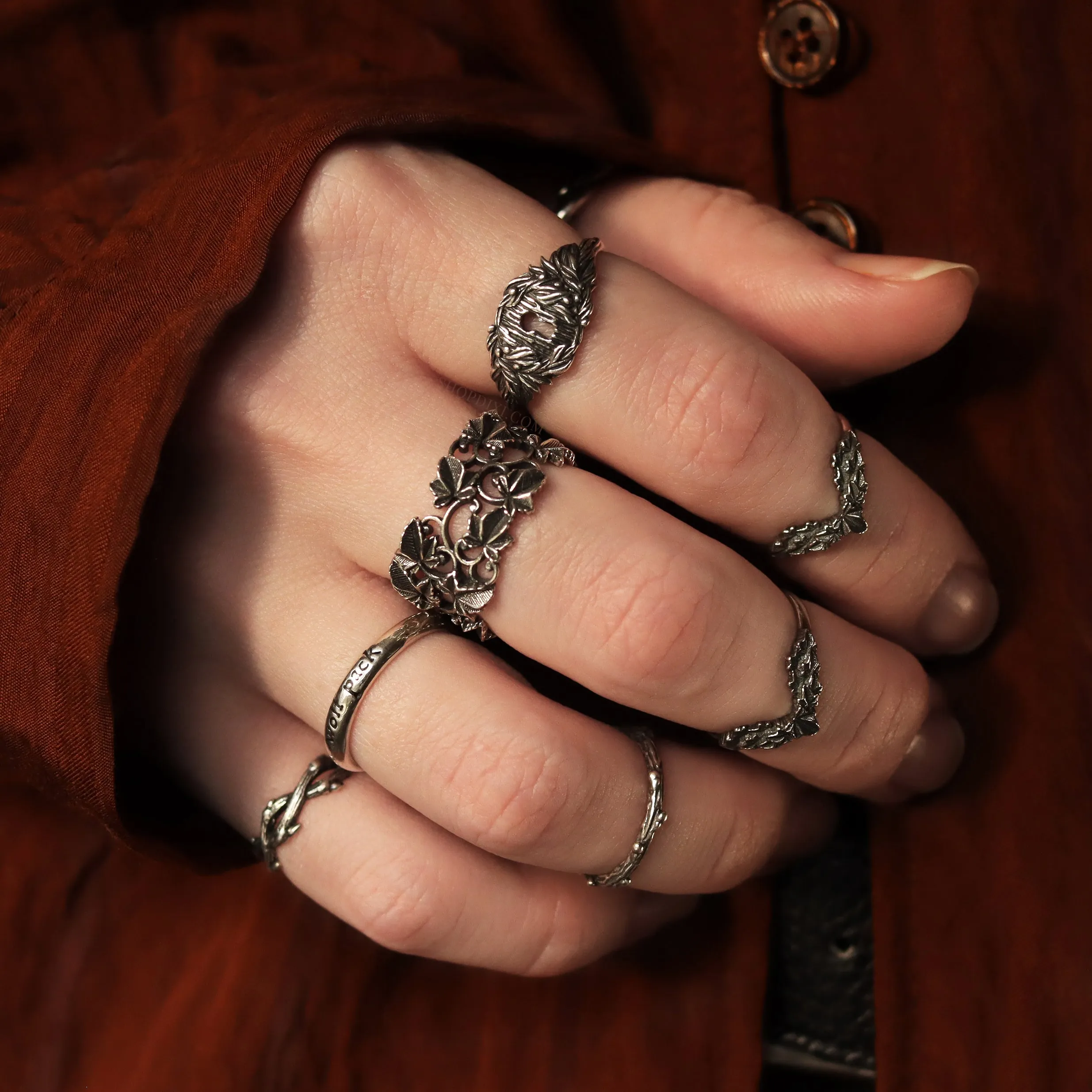 Hedera Wreath Ring