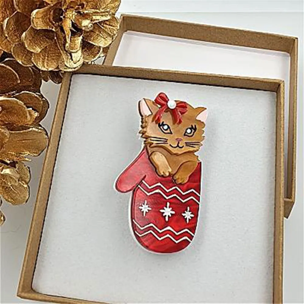 Mitten Kitten Brooch by Cherryloco Jewellery