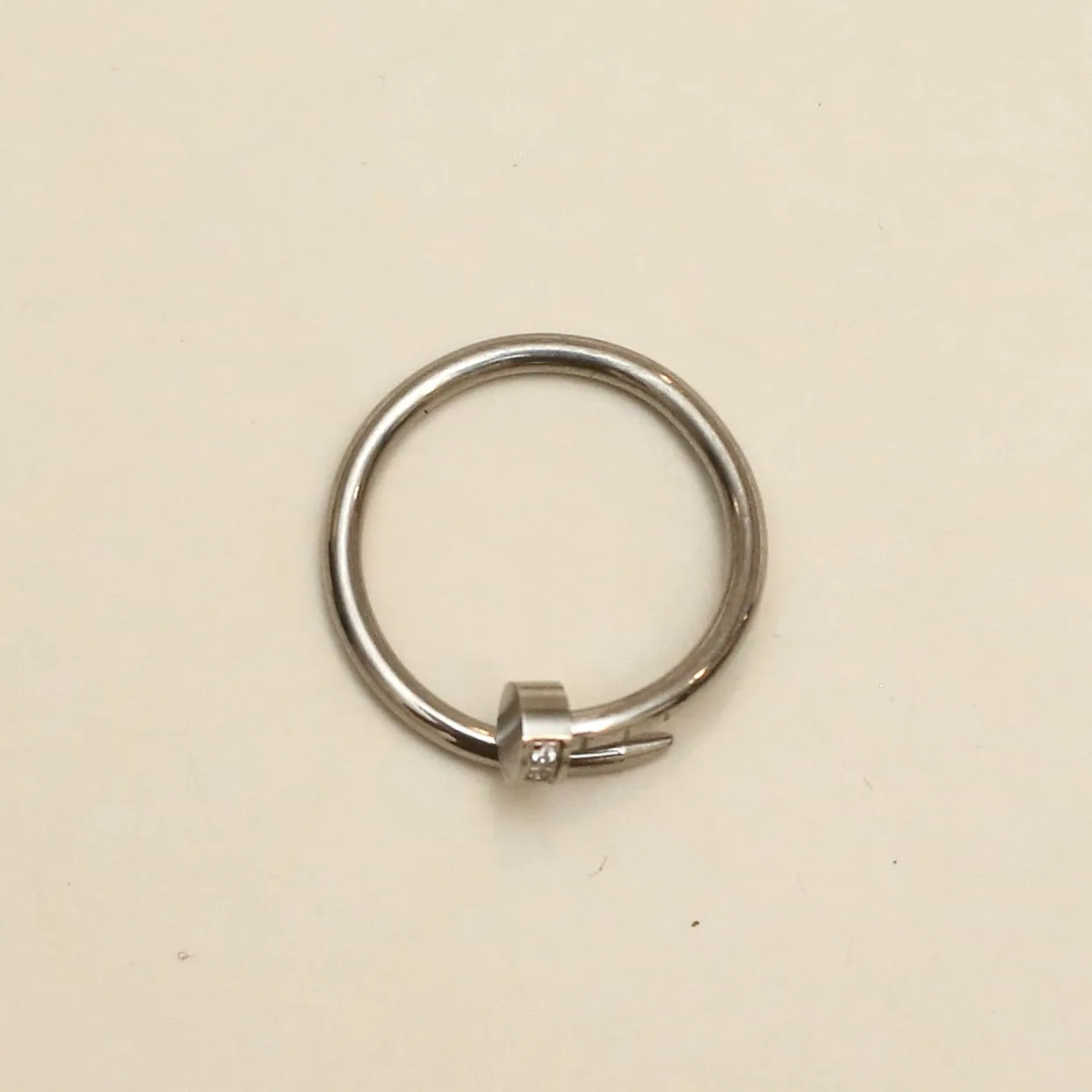 Nail Ring