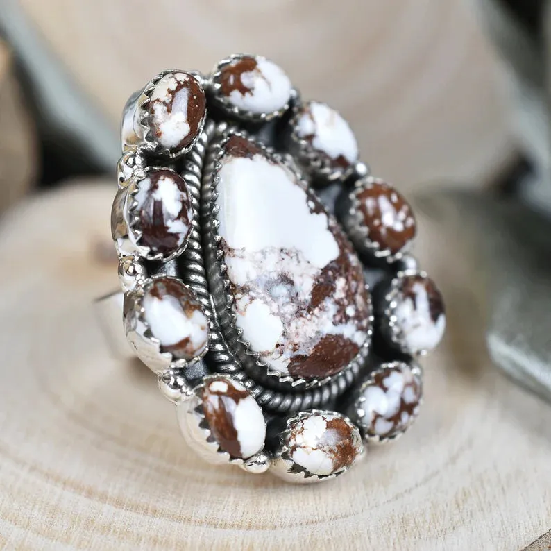 Native American Wild Horse Magnesite Cluster 925 Sterling Silver  Rings