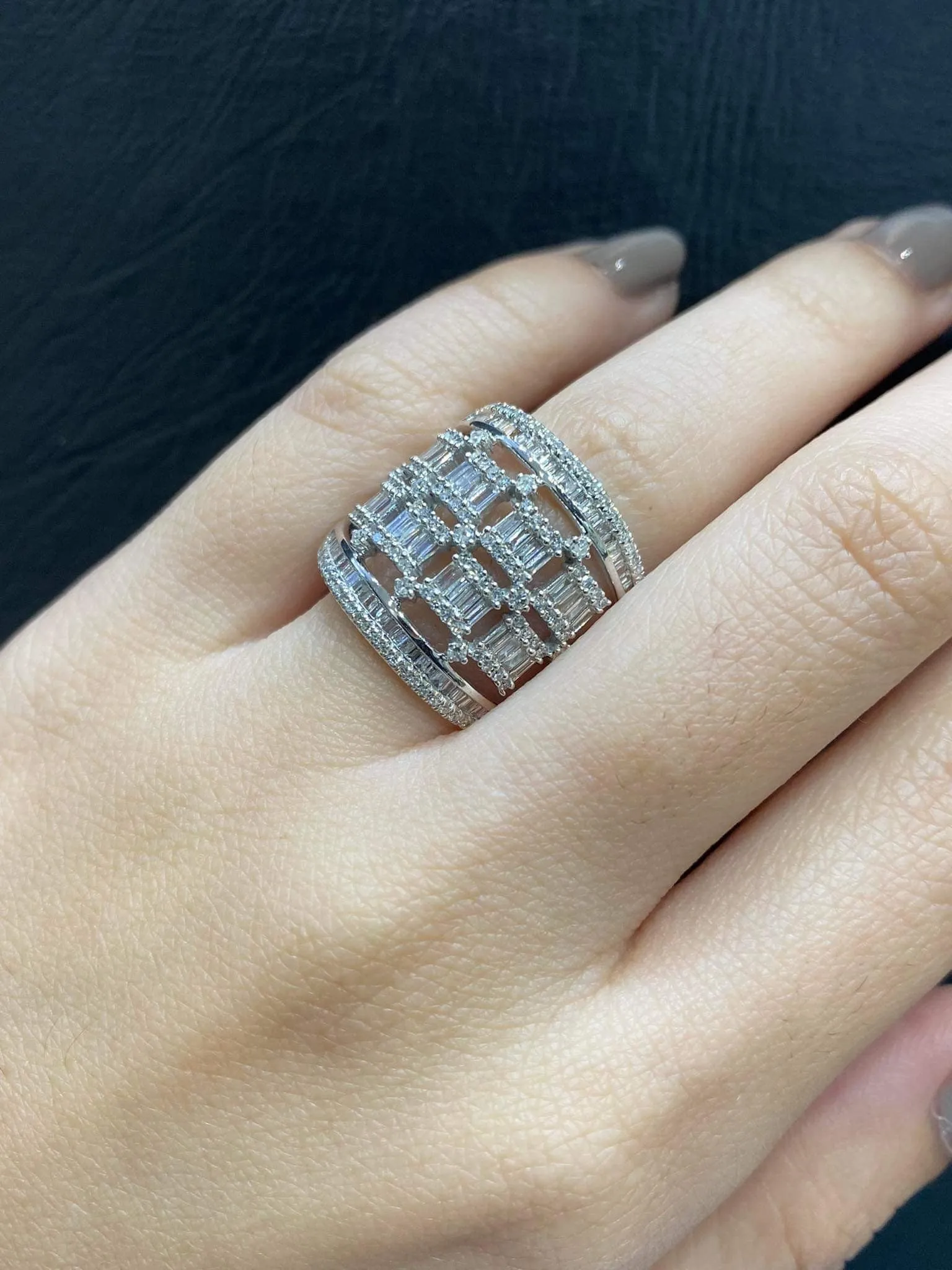 PREORDER | Caged Bar Statement Diamond  Ring 14kt