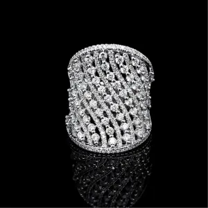 PREORDER | Statement Webbed Cocktail Diamond Ring 14kt