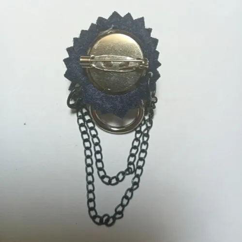Silver Lion Face & Chain Designer Brooch