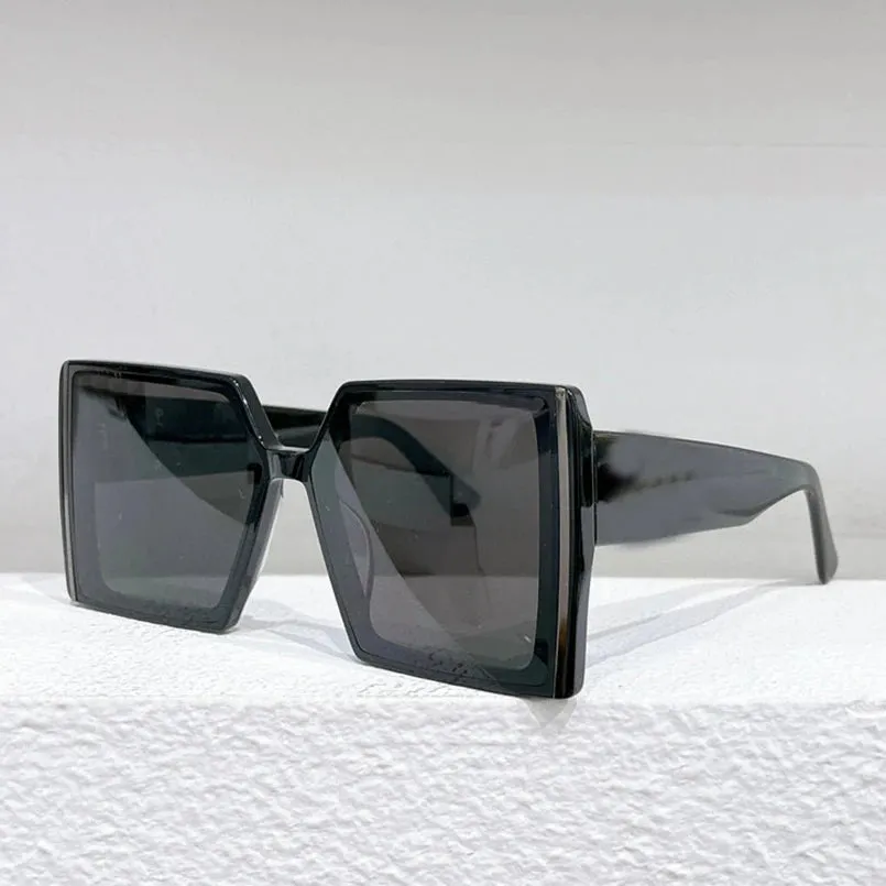 You Me Classic Sunglasses: Timeless Square Design