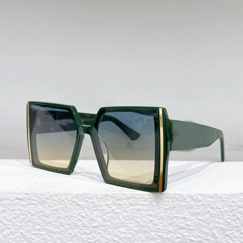 You Me Classic Sunglasses: Timeless Square Design